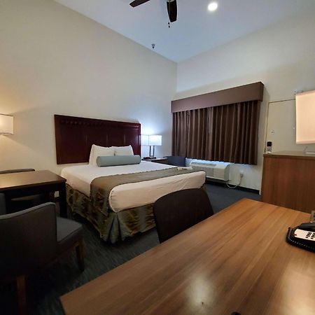 Best Western Plus Main Street Inn Brawley Kültér fotó