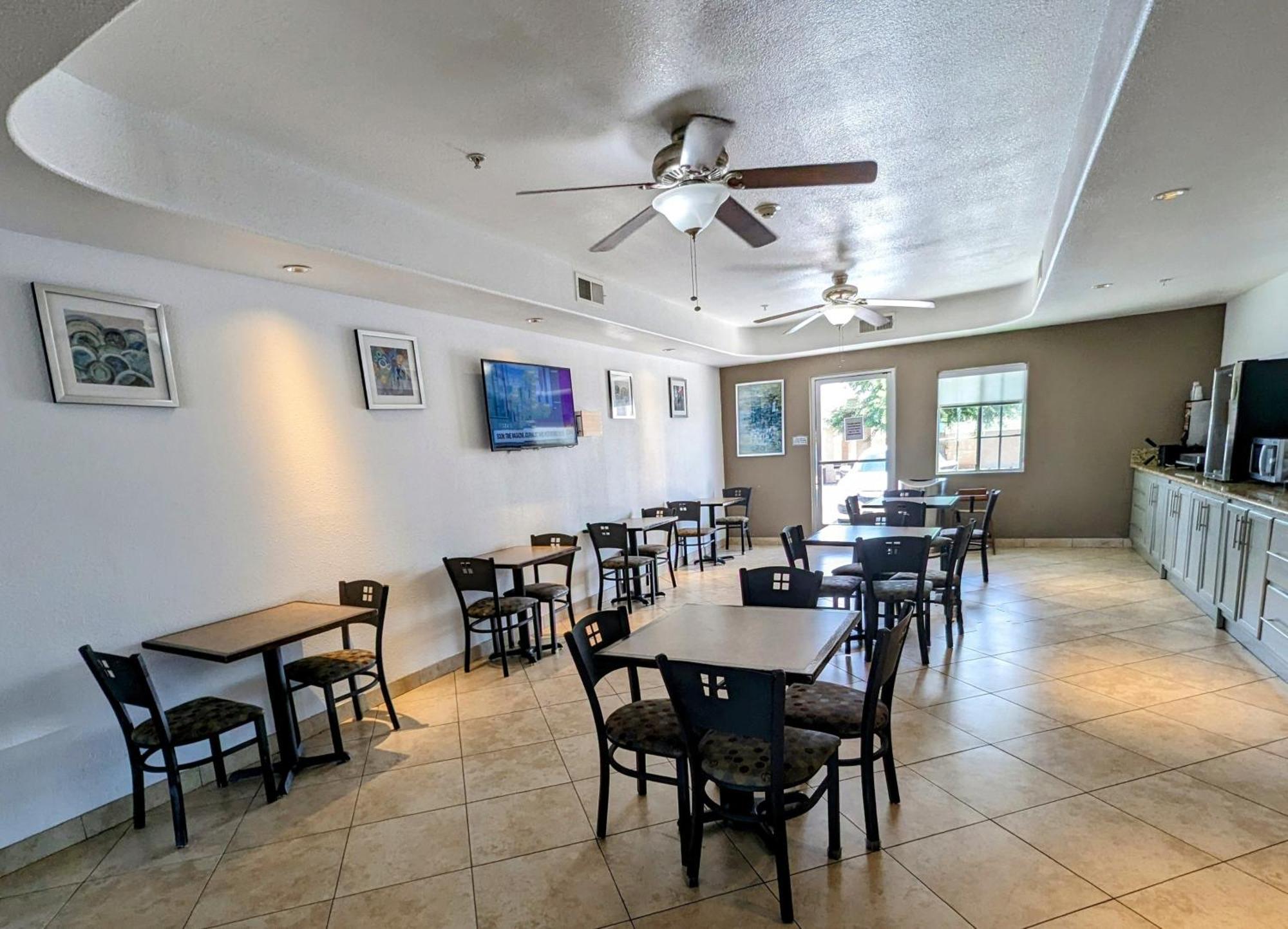 Best Western Plus Main Street Inn Brawley Kültér fotó