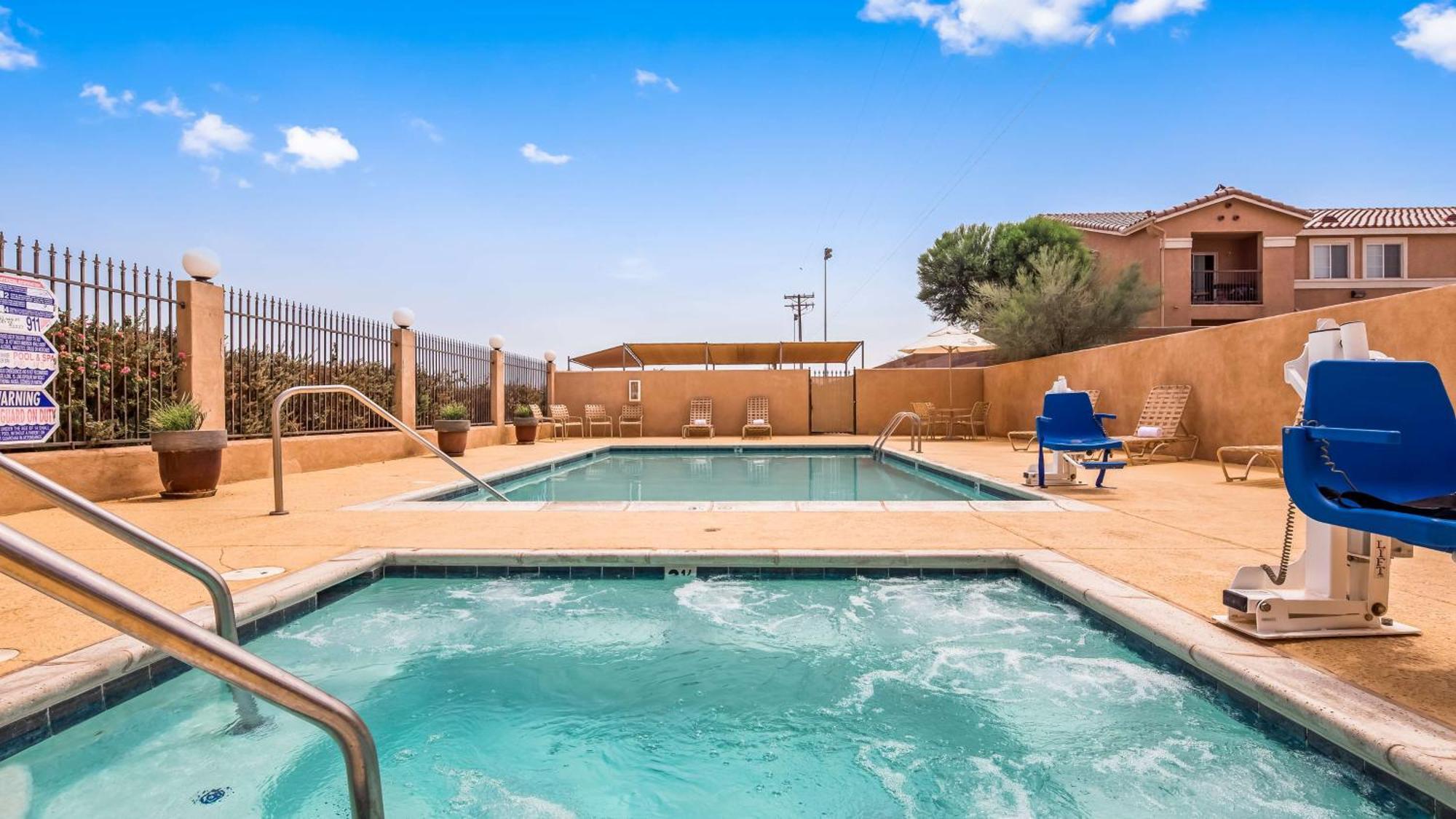Best Western Plus Main Street Inn Brawley Kültér fotó