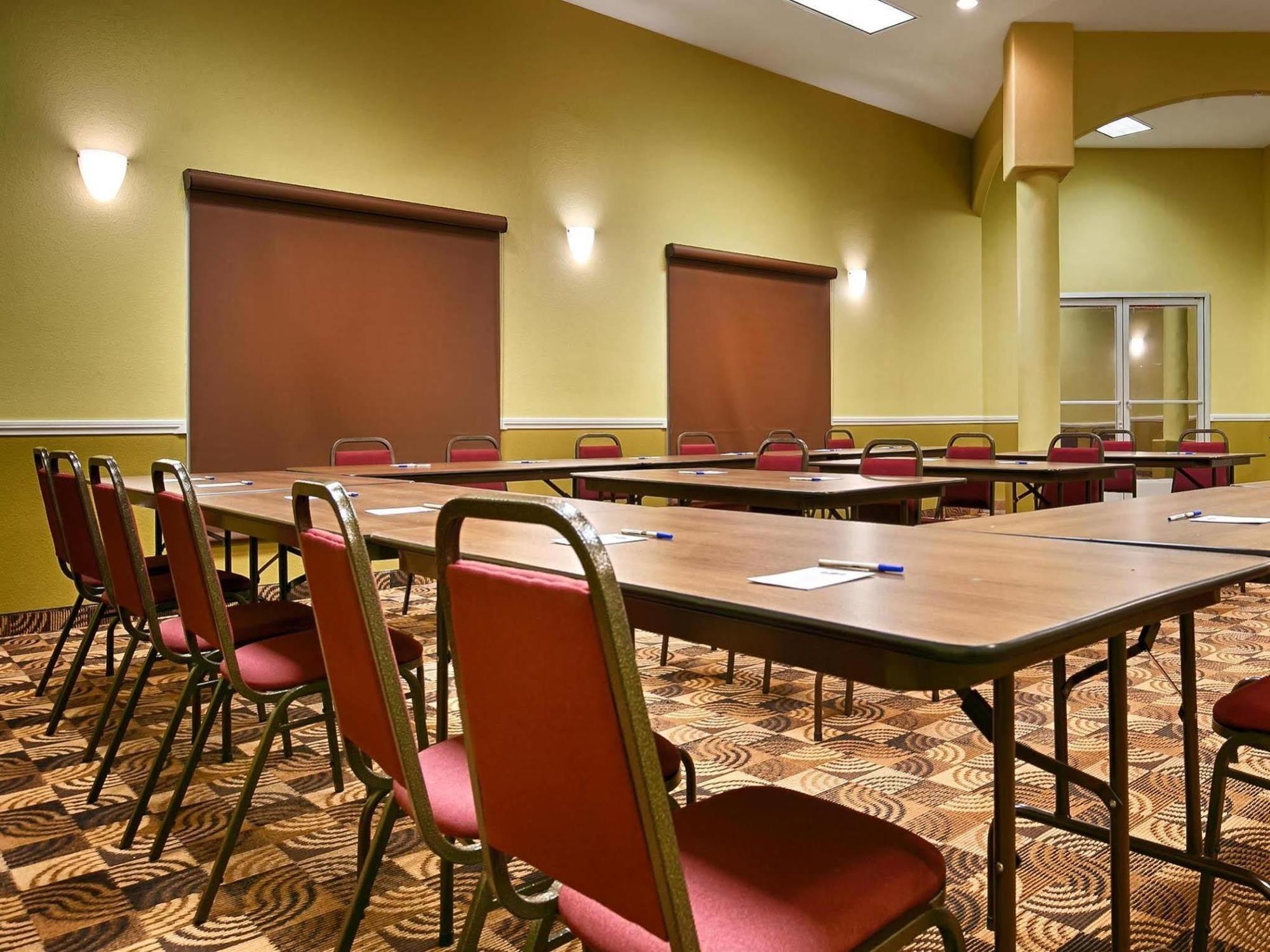 Best Western Plus Main Street Inn Brawley Kültér fotó