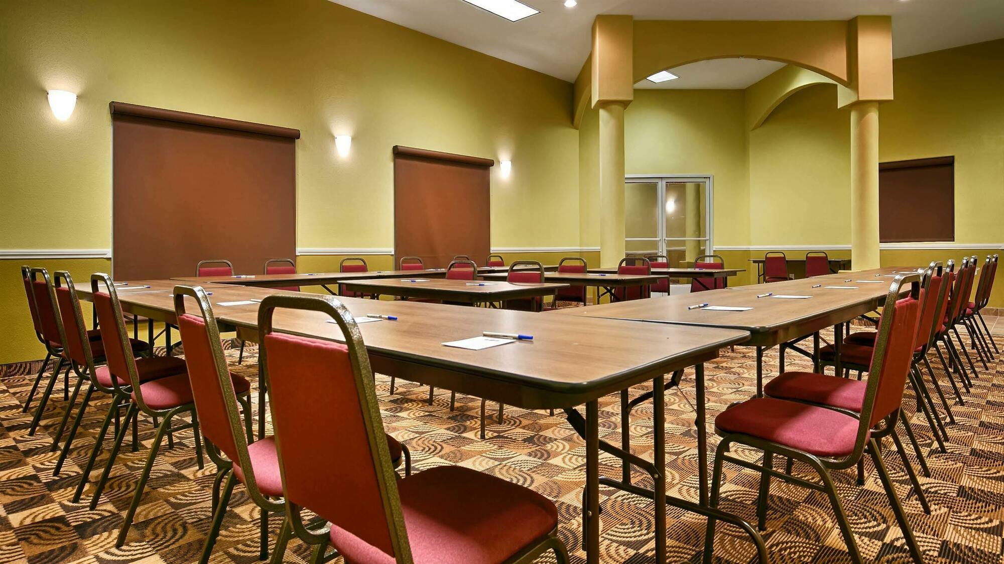 Best Western Plus Main Street Inn Brawley Kültér fotó